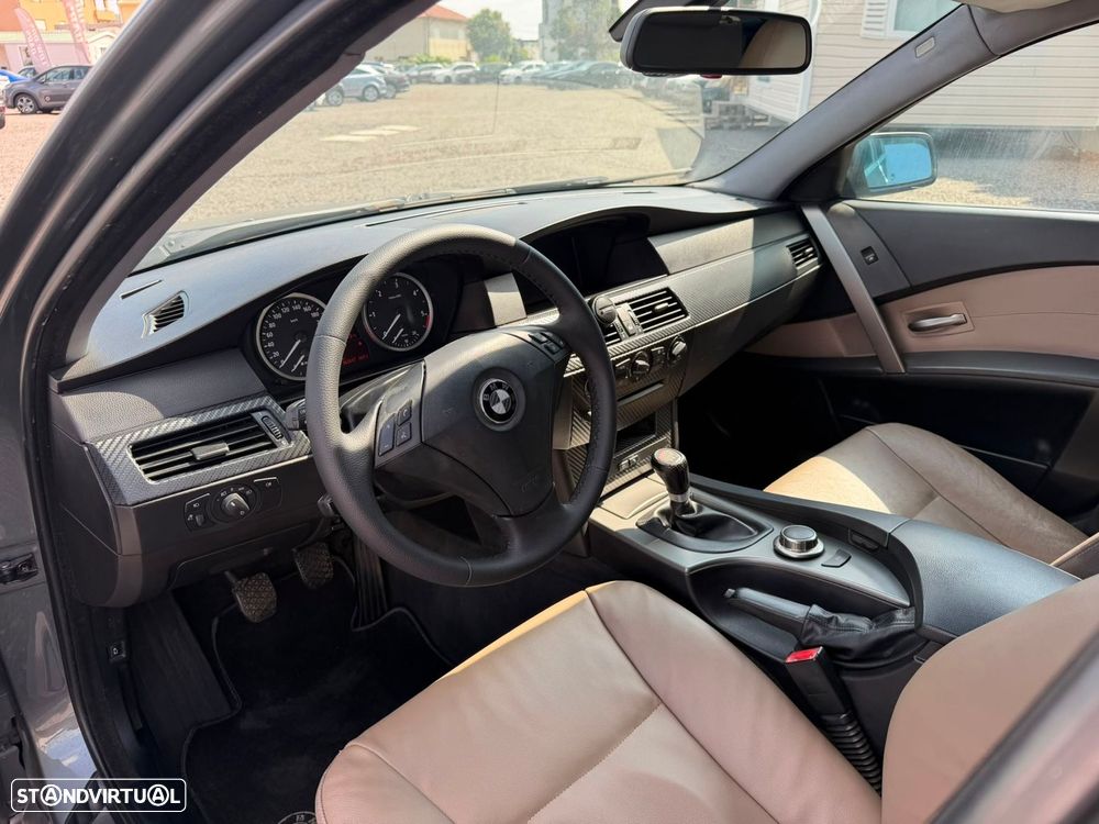BMW 520 - 7