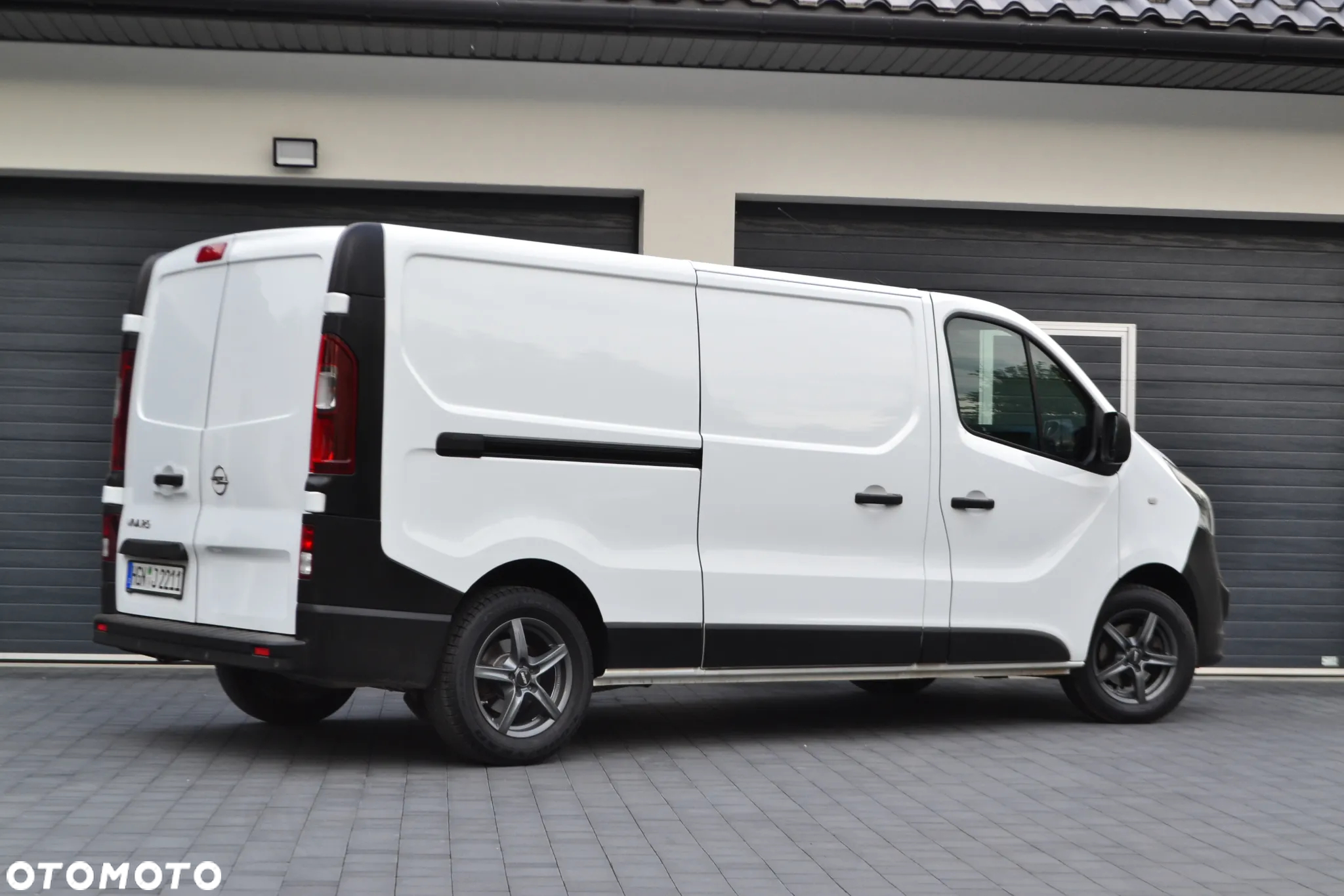 Renault TRAFIC LONG - 14