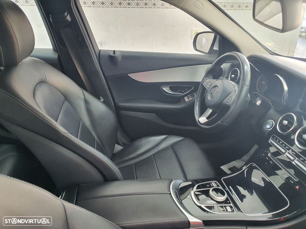 Mercedes-Benz C 300 h Avantgarde - 12