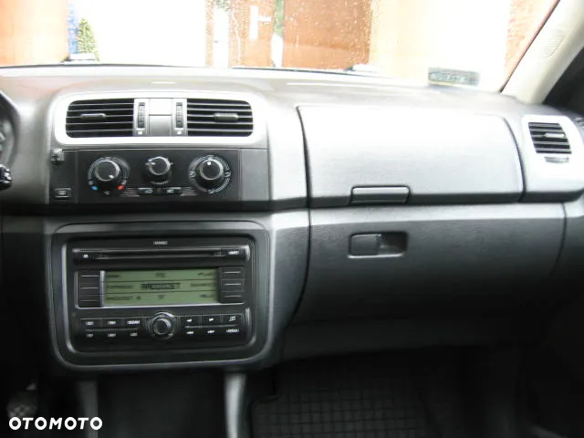 Skoda Fabia 1.4 16V Comfort - 14