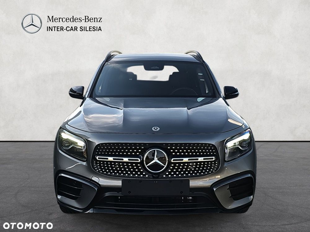 Mercedes-Benz GLB - 2