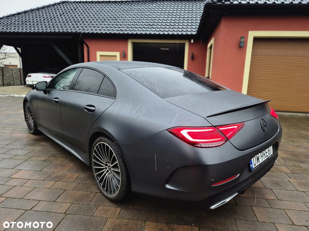 Mercedes-Benz CLS 300 d 4-Matic AMG - 5