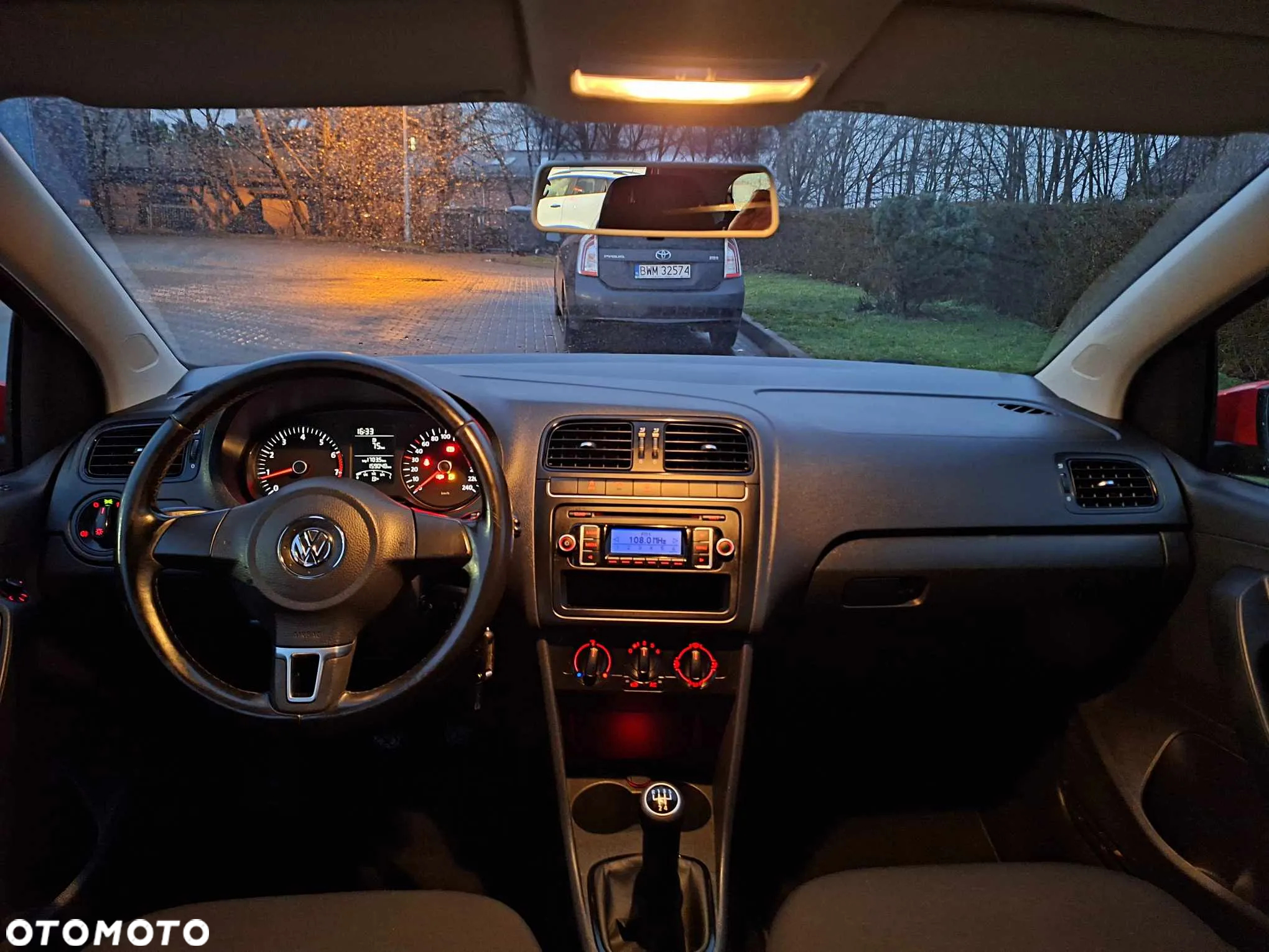 Volkswagen Polo 1.4 Comfortline - 13