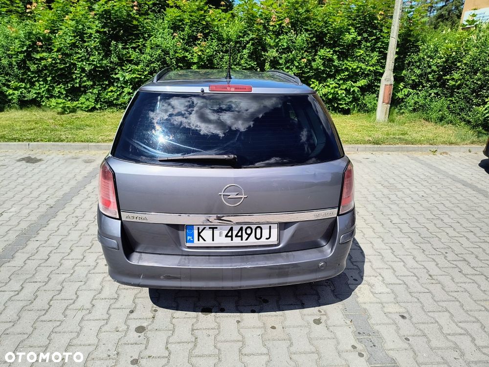 Opel Astra - 4