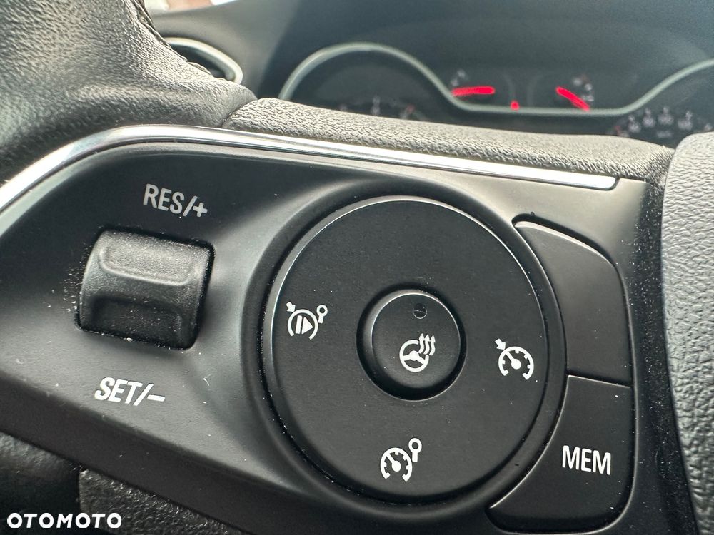 Opel Grandland X 2.0 CDTI Design Line S&S - 25