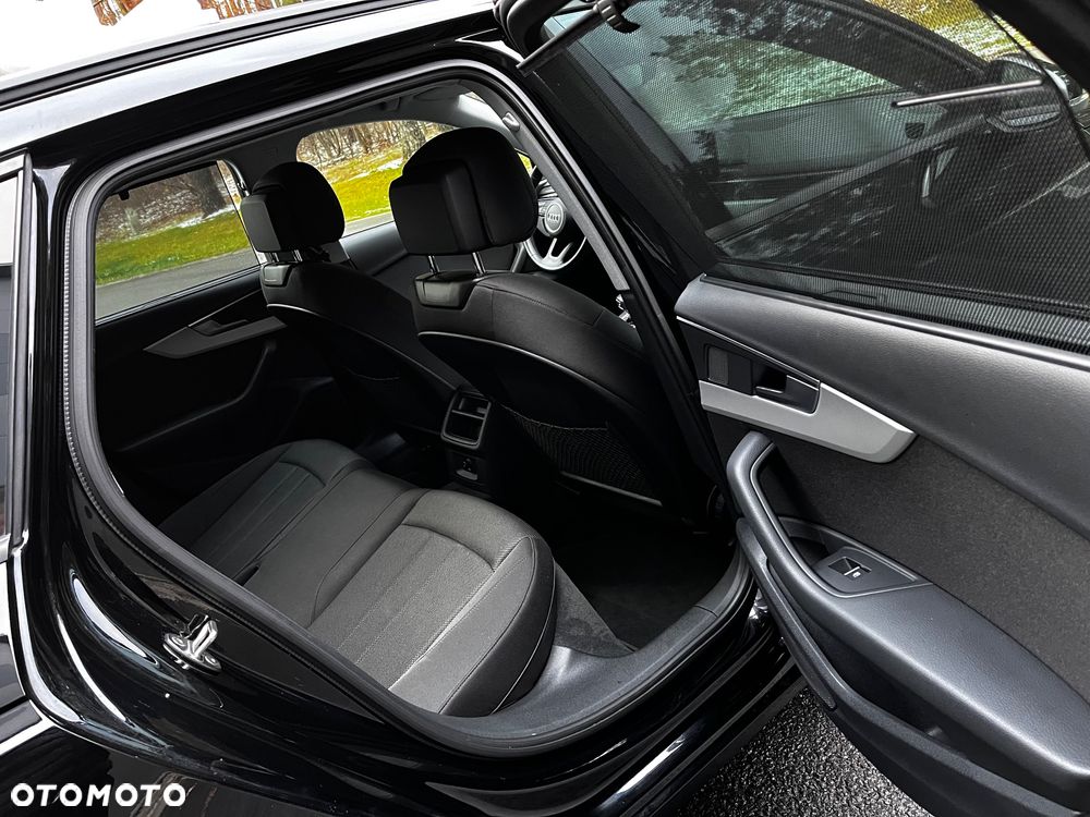 Audi A4 Avant 35 TFSI S tronic sport - 10