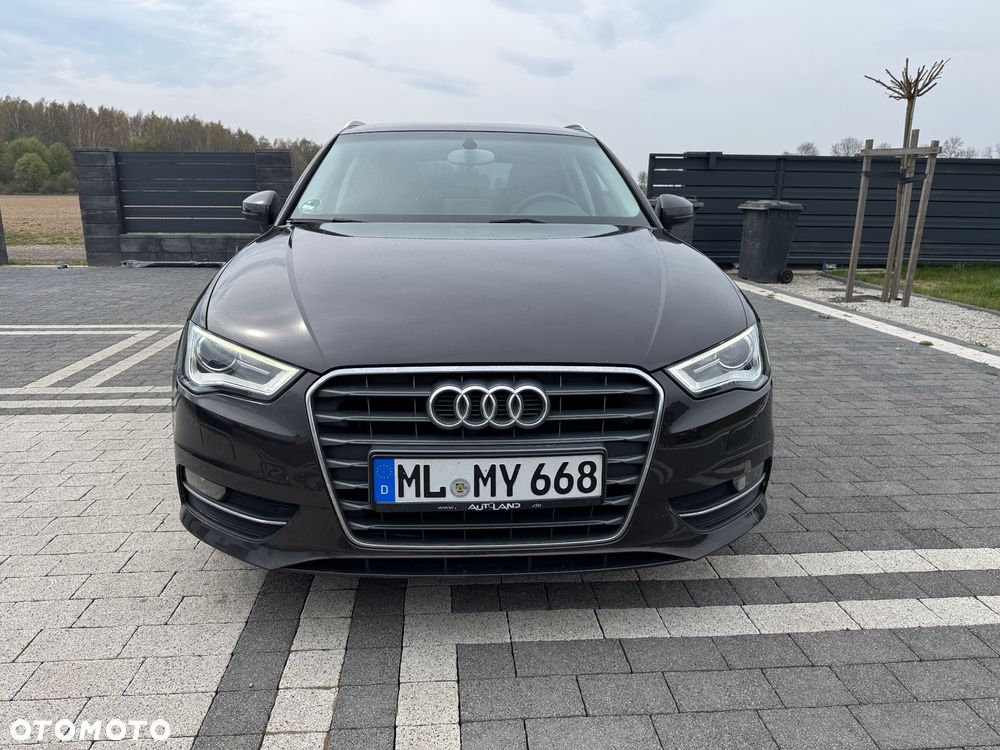 Audi A3 Sportback - 2