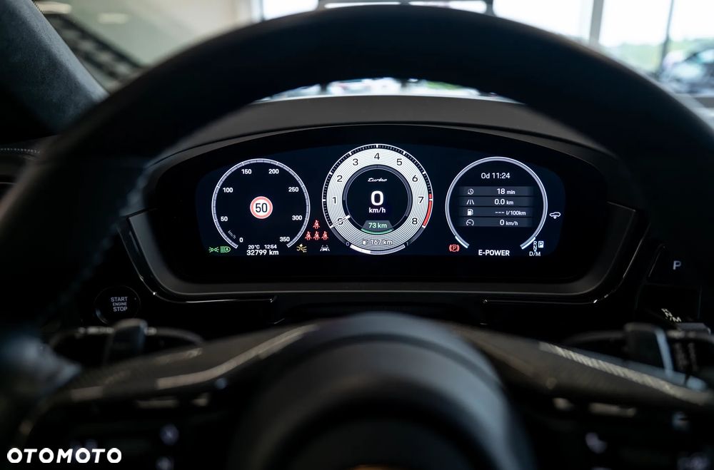 Porsche Cayenne Turbo E-Hybrid PHEV - 17