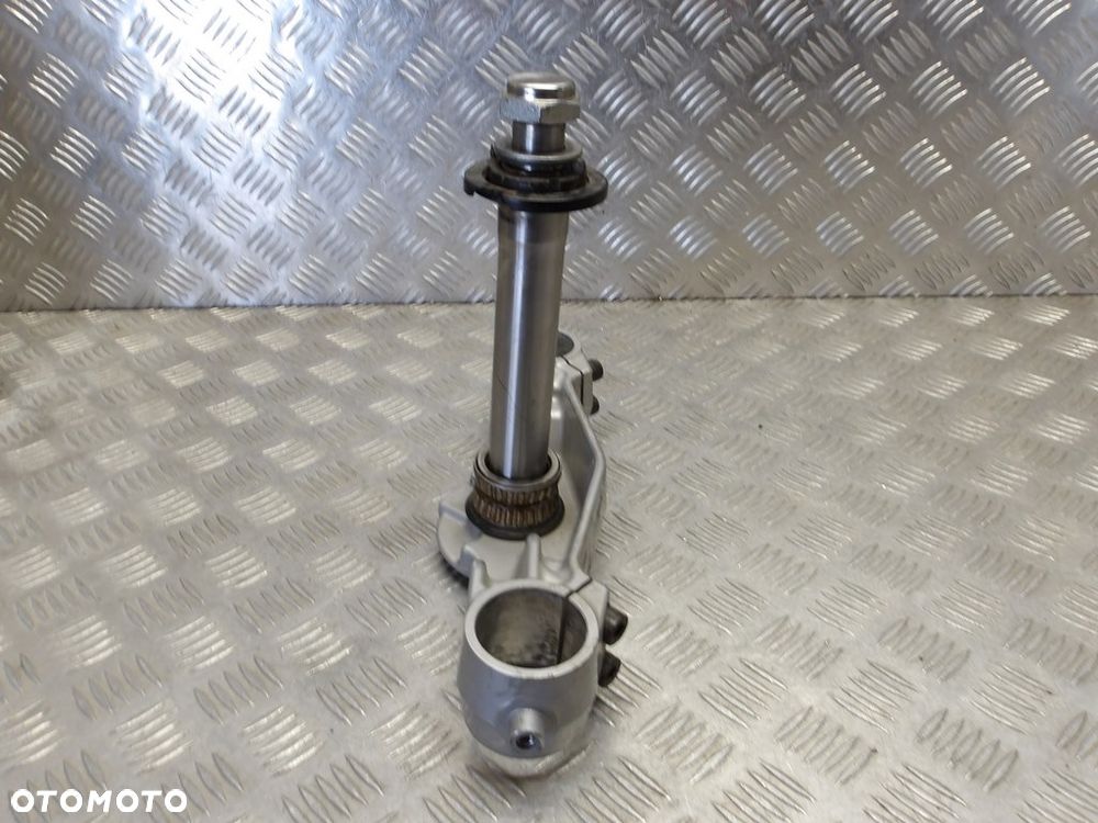 Półka dolna sztyca KAWASAKI VN 2000 VULCAN 04-07r   PN. 44037-0001 - 5