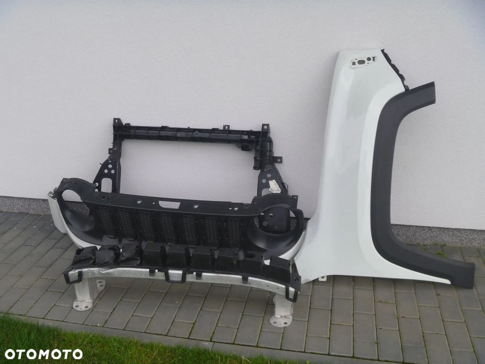 JEEP RENEGADE ATRAPA ORYGINAŁ - 8