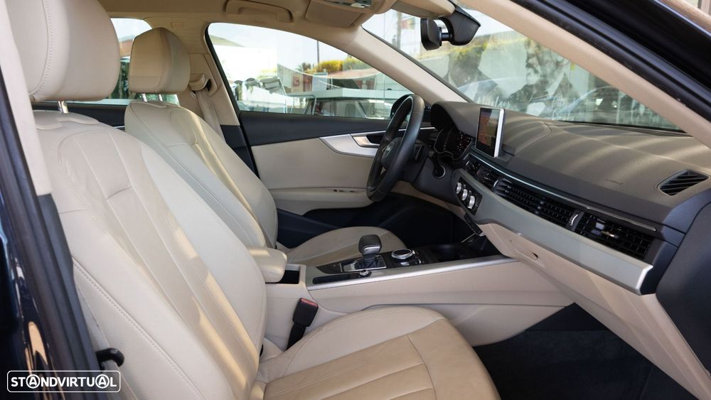 Audi A4 2.0 TDI Advance S tronic - 11