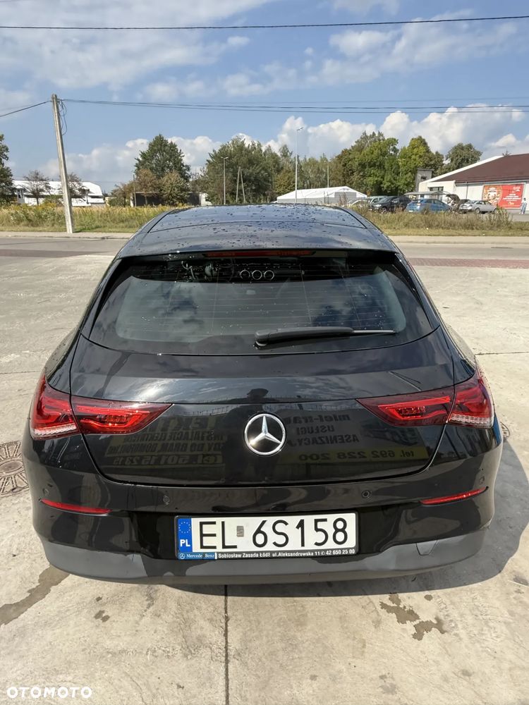 Mercedes-Benz CLA 200 7G-DCT - 5
