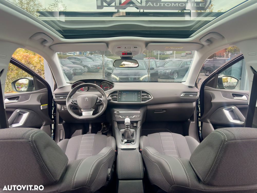 Peugeot 308 - 6