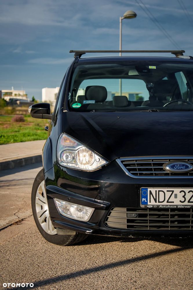 Ford Galaxy - 9