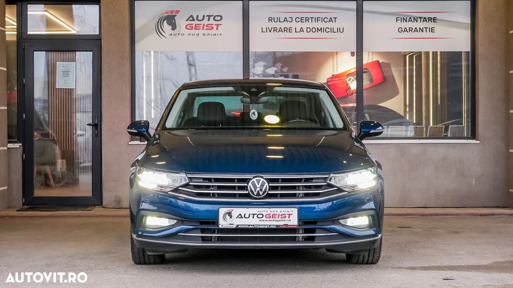 Volkswagen Passat 2.0 TDI DSG Highline - 8