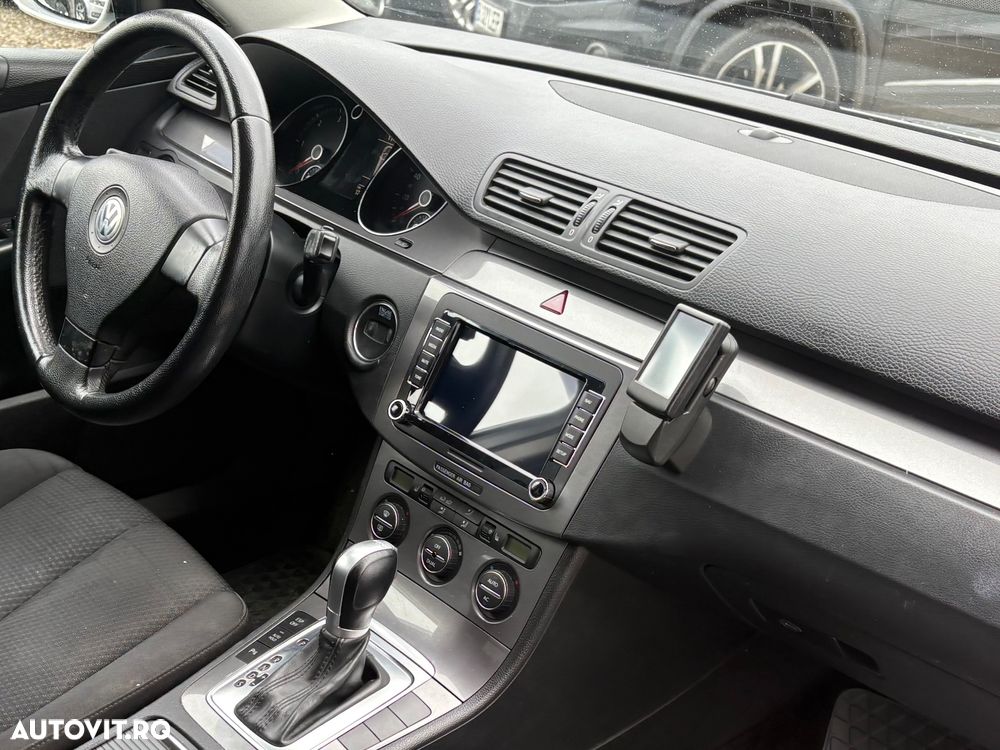 Volkswagen Passat Variant 2.0 TDI DPF DSG Highline - 4