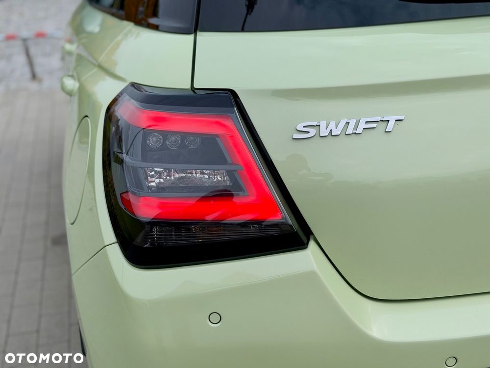 Suzuki Swift 1.2 Dualjet Hybrid Comfort - 10