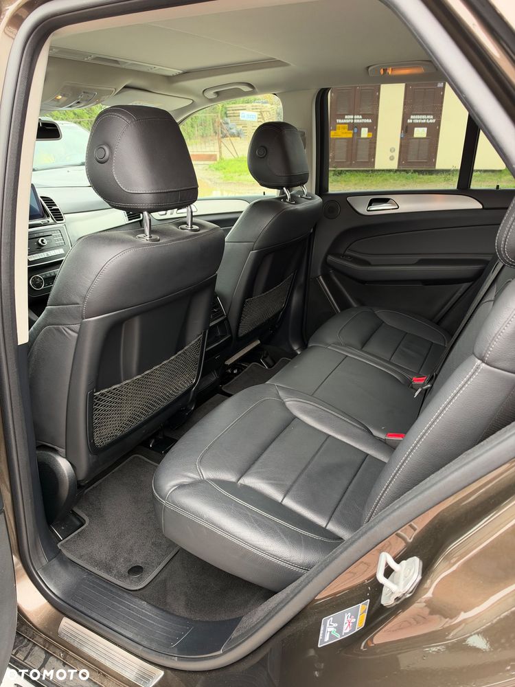 Mercedes-Benz GLE 350 d 4Matic 9G-TRONIC AMG Line - 9