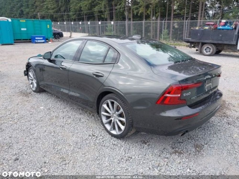 Volvo S60 - 3