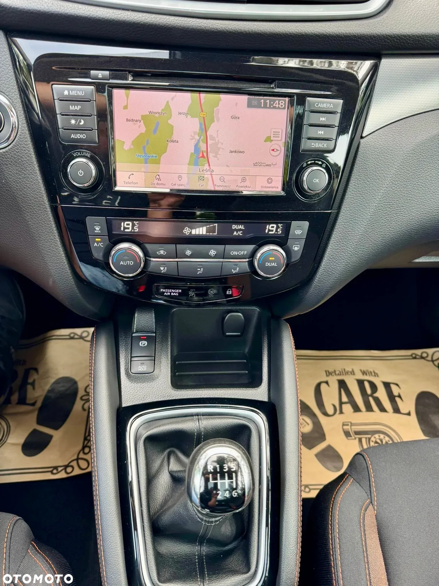 Nissan Qashqai 1.3 DIG-T N-Connecta - 22
