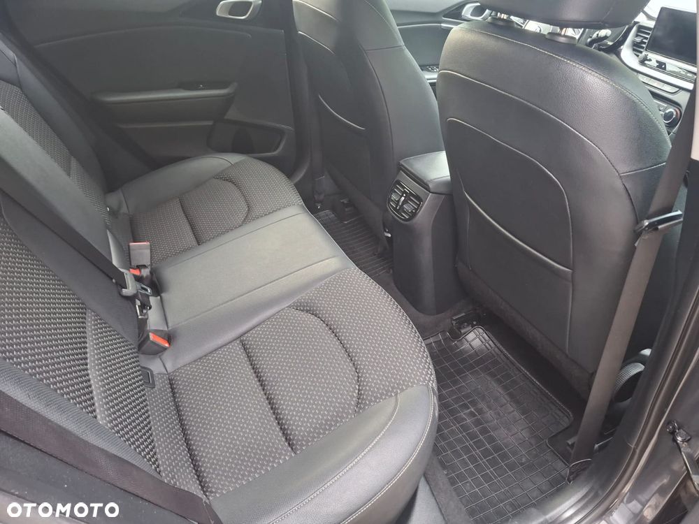Kia XCeed 1.4 T-GDI OPF JBL SOUND EDITION - 23