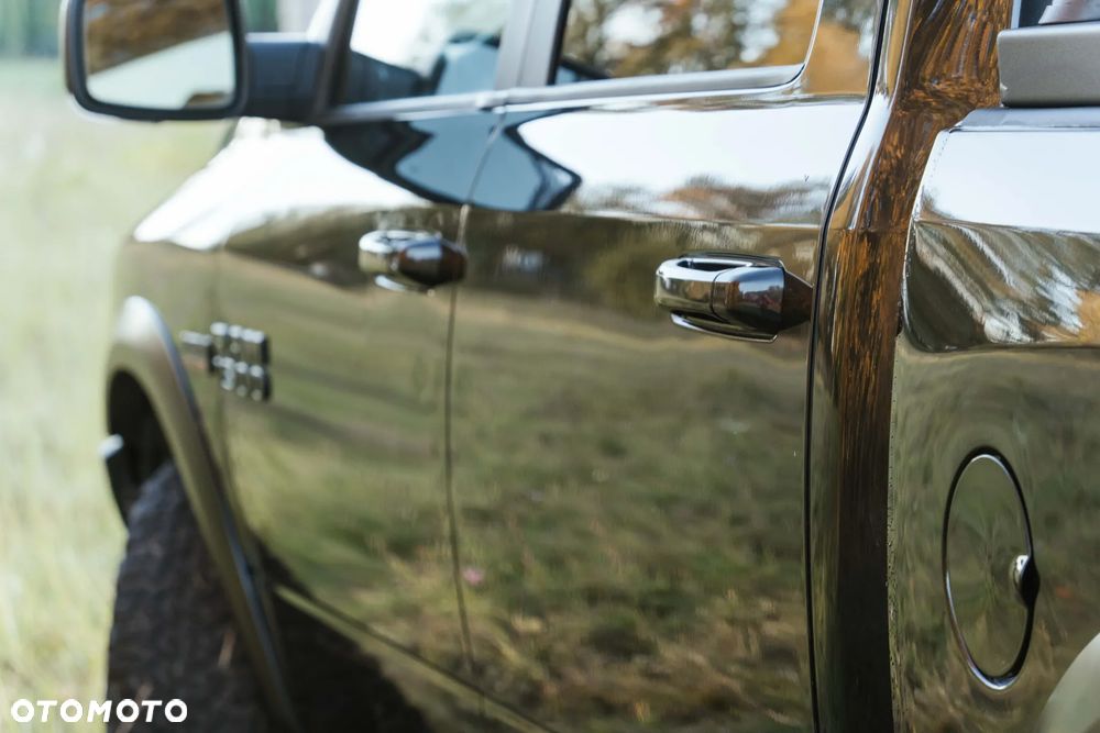 Dodge RAM 5.7 4x4 - 40