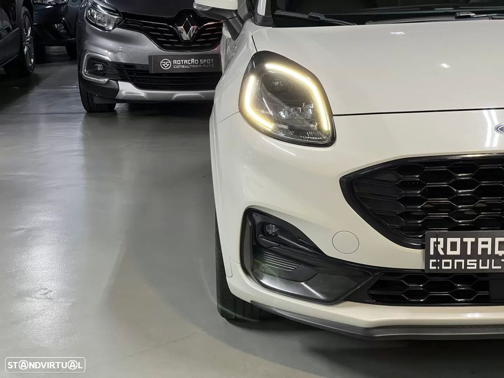 Ford Puma 1.0 EcoBoost MHEV ST-Line X Vivid Ruby Edition - 13