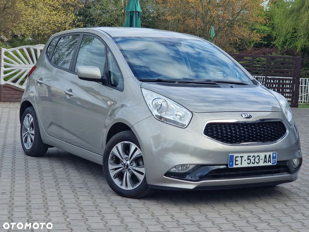 Kia Venga - 9