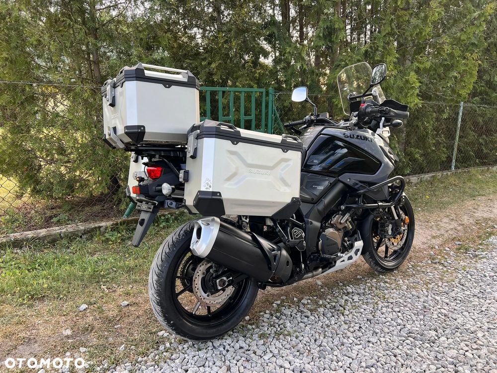 Suzuki V-STROM - 12