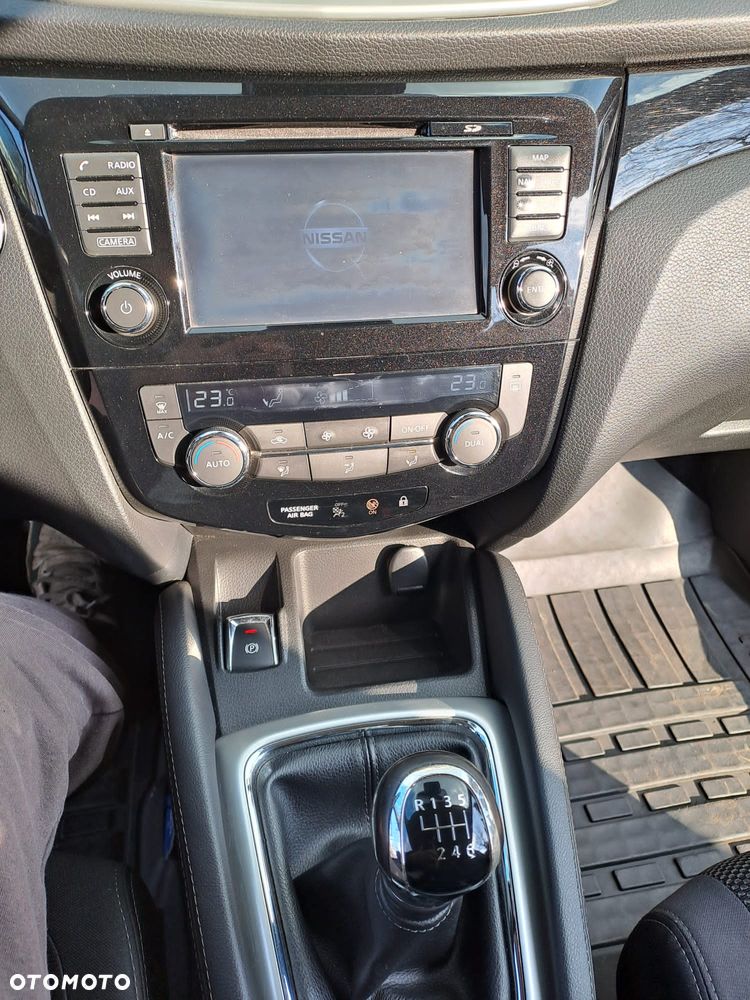 Nissan Qashqai - 12