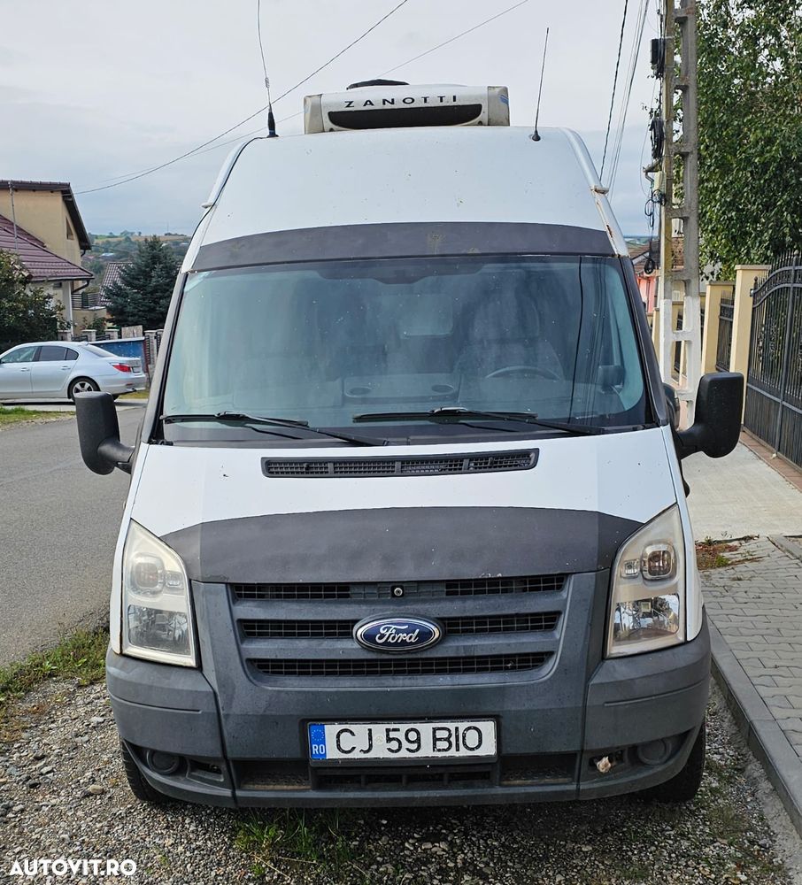 Ford Transit - 1