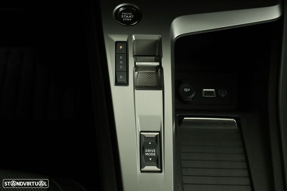 Peugeot 308 1.6 Hybrid Allure Pack e-EAT8 - 15