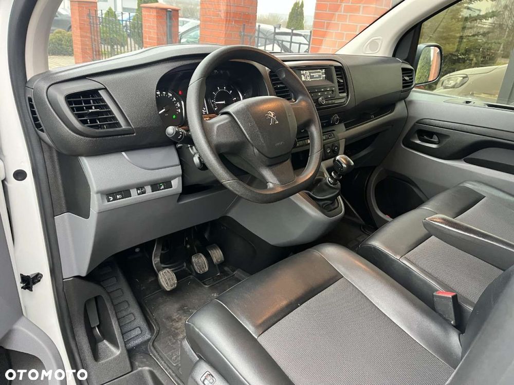 Peugeot Expert - 8