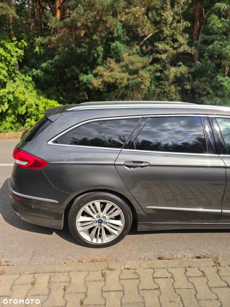 Ford Mondeo 2.0 EcoBlue VIGNALE - 13