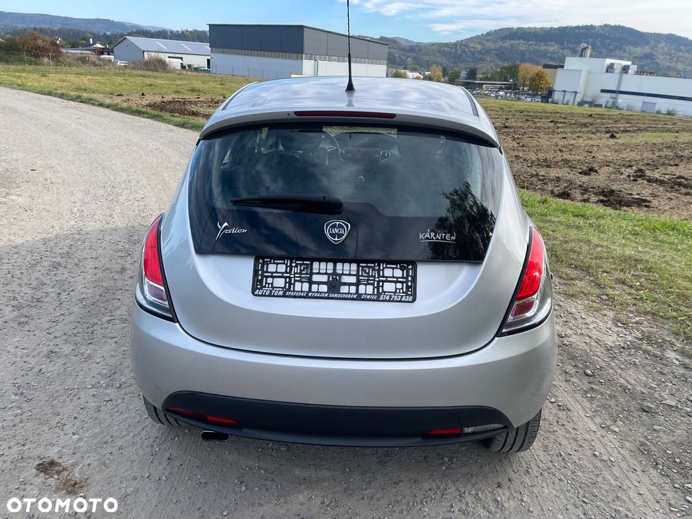 Lancia Ypsilon 2013 photo 3