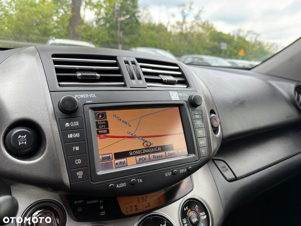 Toyota RAV4 2.0 4x4 - 21