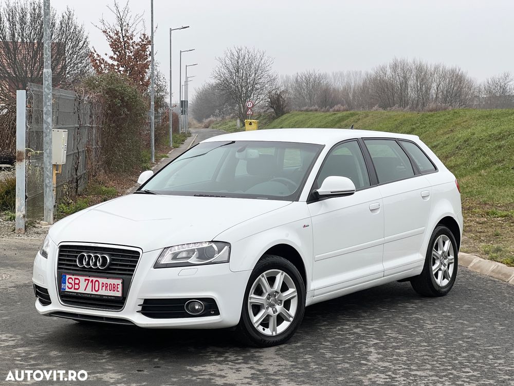 Audi A3 1.9 TDI Sportback S line Sportpaket plus - 4