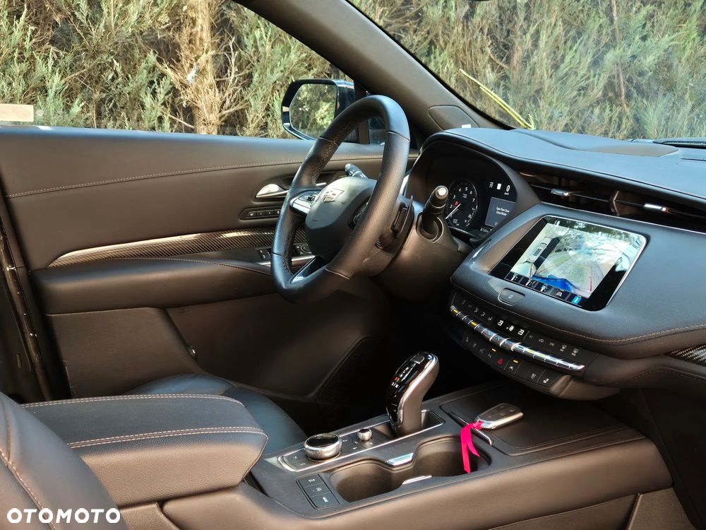 Cadillac XT4 350T AWD Sport - 4