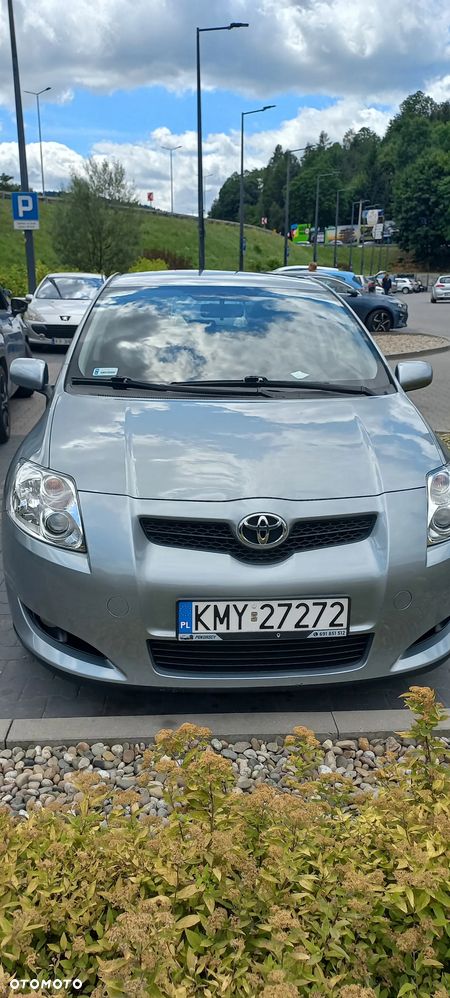 Toyota Auris - 4