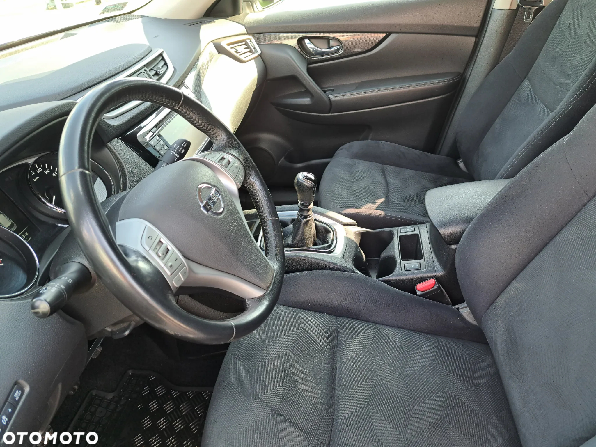 Nissan X-Trail 1.6 DIG-T N-Vision 2WD - 11