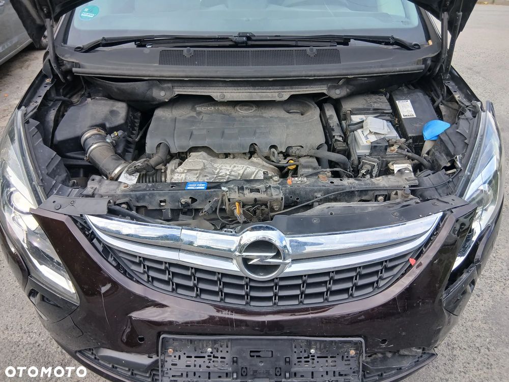 Opel Zafira - 5