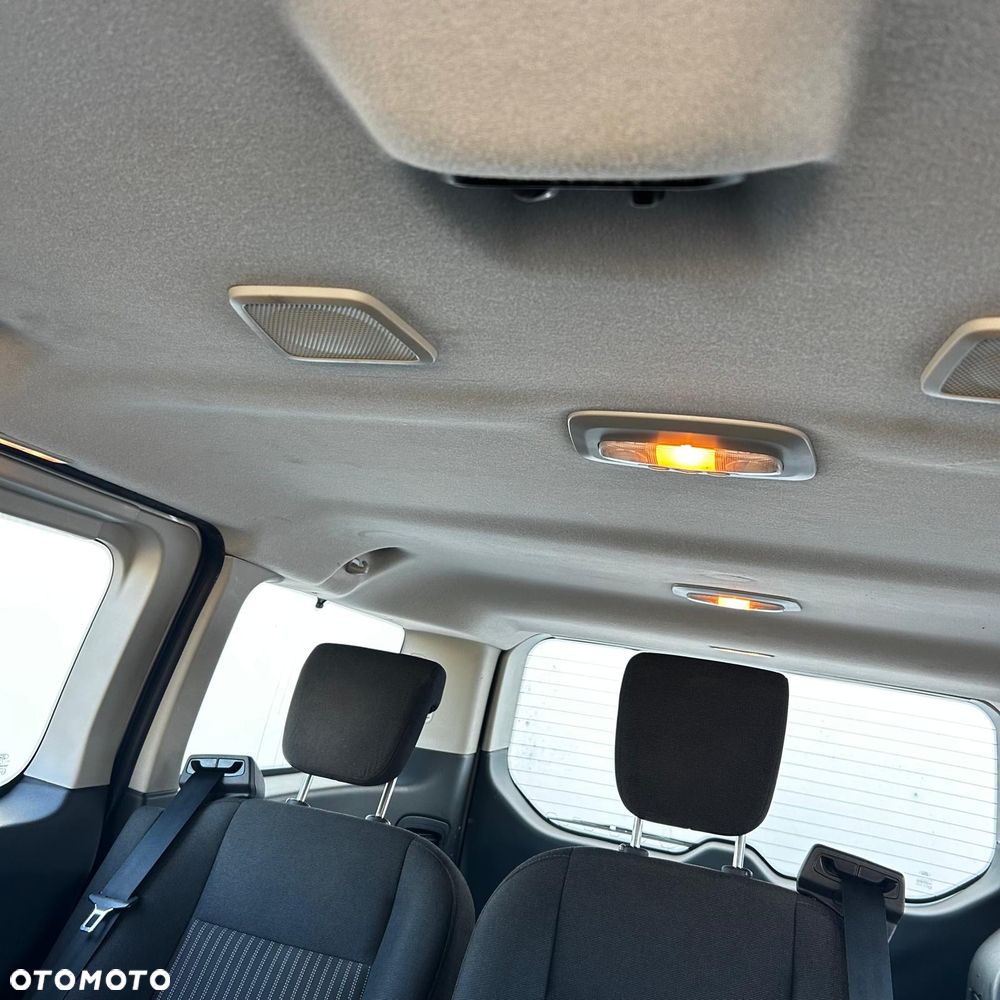Ford Tourneo Custom 2.0 TDCi L1 Trend - 10