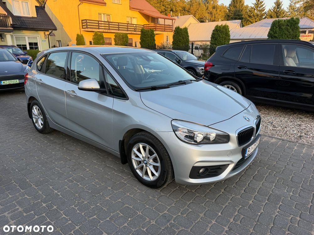 BMW Seria 2 218d Advantage - 28