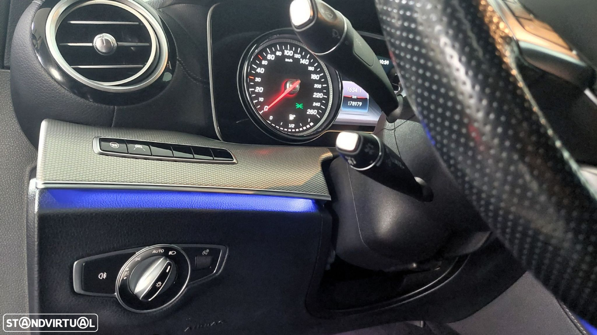 Mercedes-Benz E 220 d AMG Line - 15