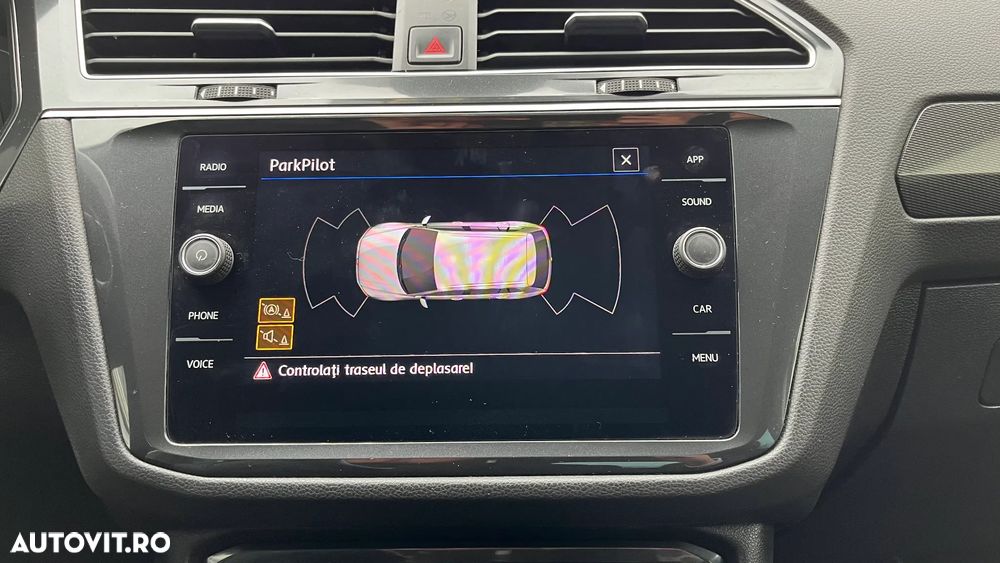 Volkswagen Tiguan - 39