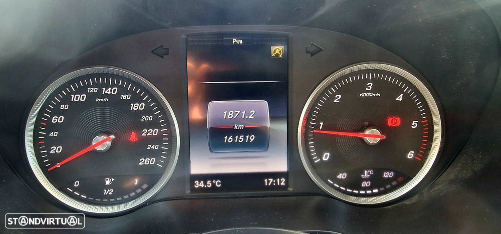 Mercedes-Benz C 180 BlueTEC Exclusive - 28