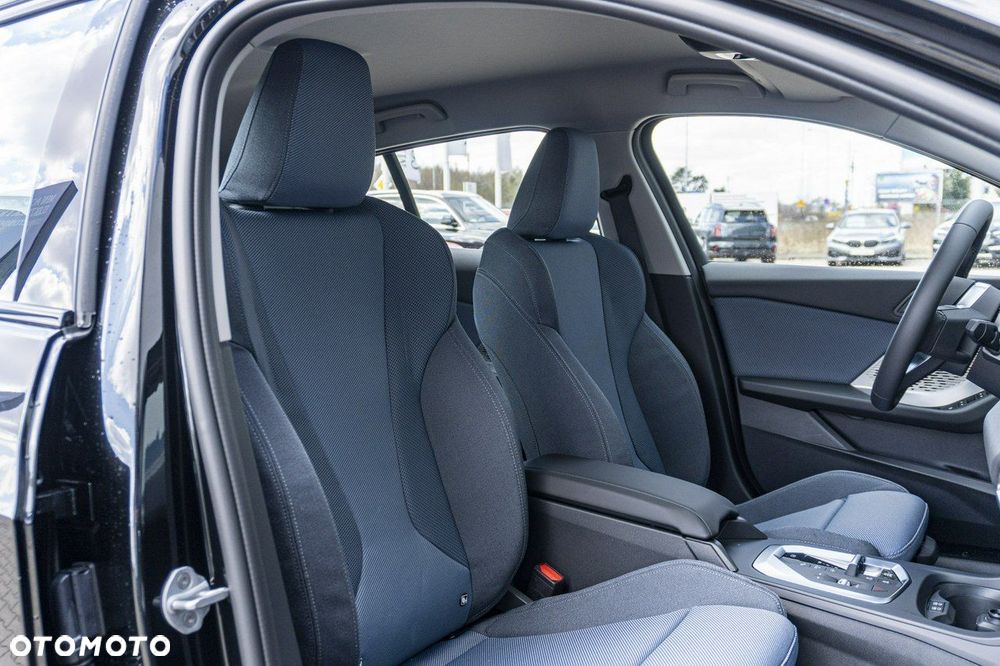 BMW Seria 1 - 21