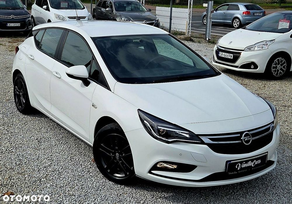 Opel Astra 1.4 Turbo Edition - 30