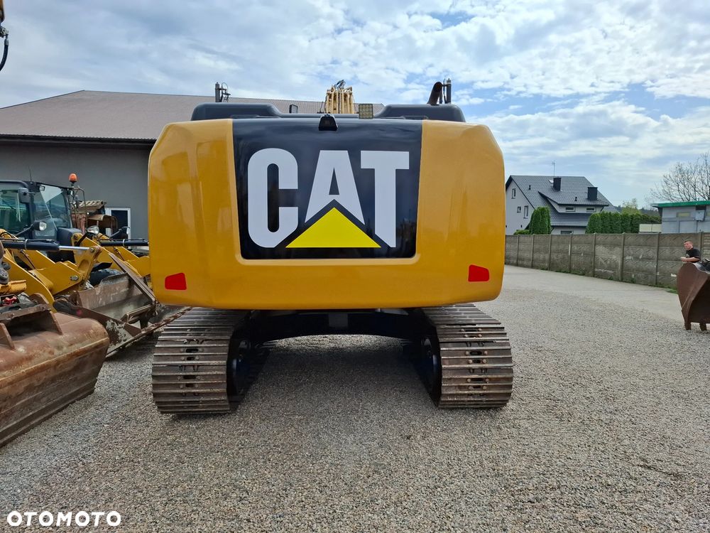 Caterpillar CAT 320 EL - 7