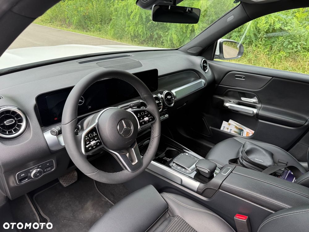 Mercedes-Benz GLB 200 d 4-Matic Progressive 8G-DCT - 4